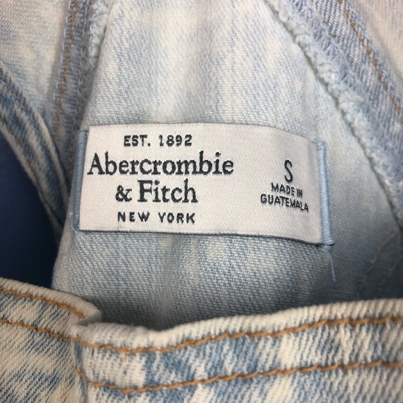 Abercrombie & Fitch Overalls Light Wash Shorts - Picture 4 of 8